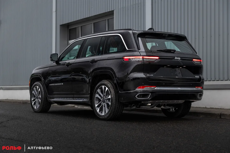 Jeep Grand Cherokee 2024 — миниатюра 2