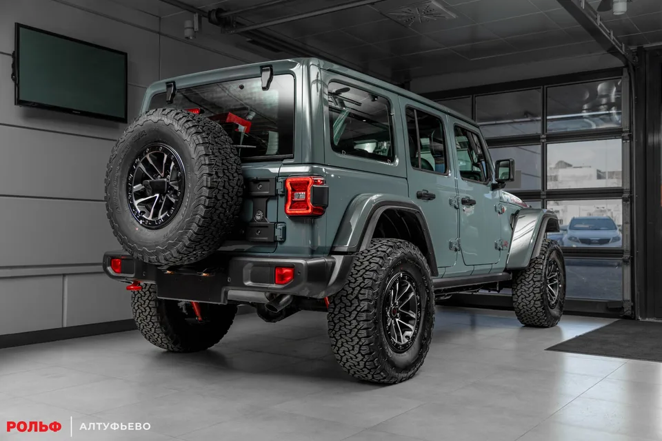 Jeep Wrangler 2024 — миниатюра 2
