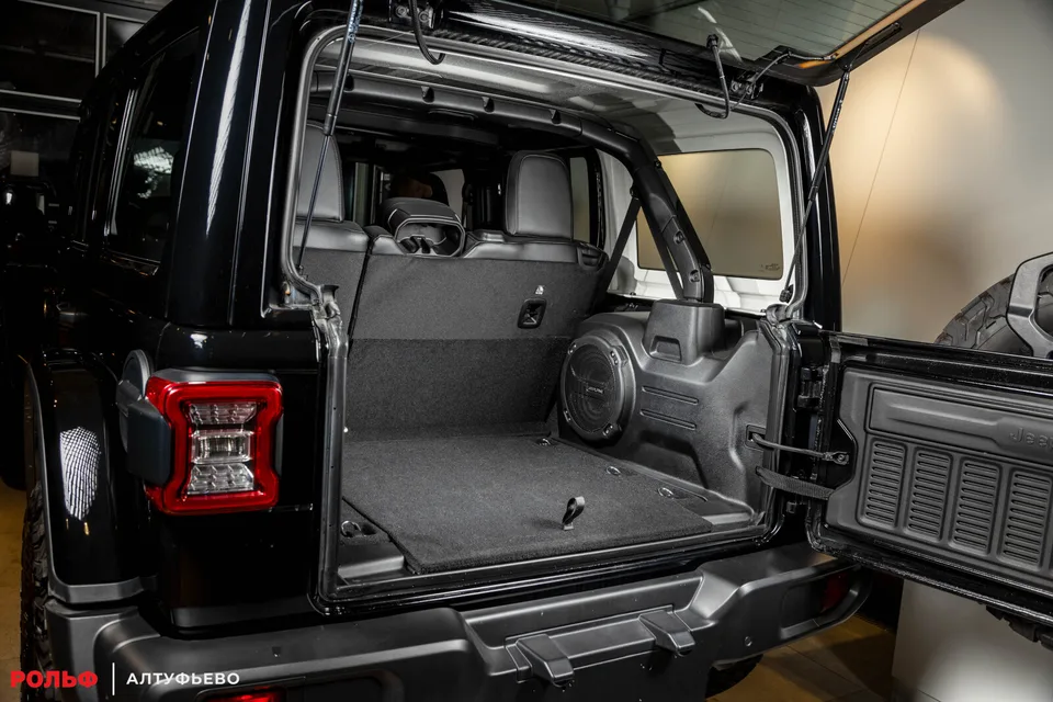 Jeep Wrangler 2023 — миниатюра 4