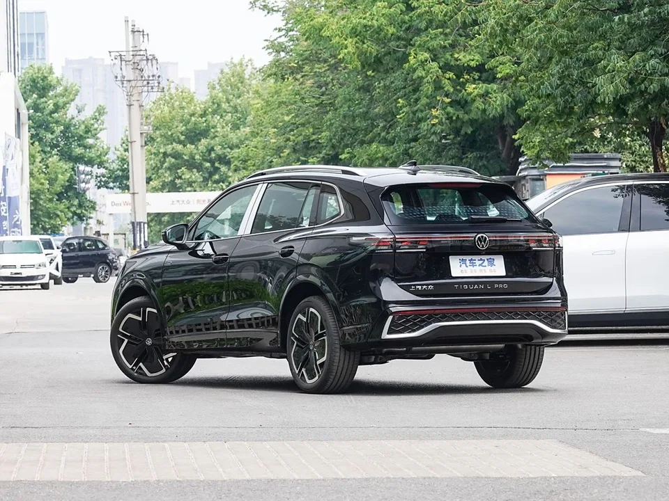 Volkswagen Tiguan 2025 — миниатюра 3