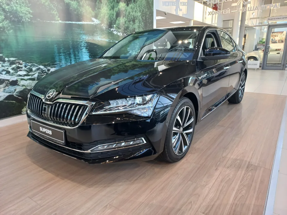 Skoda Superb 2025 — миниатюра 2