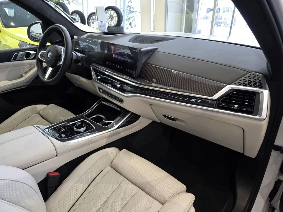 BMW X7 2024 — миниатюра 5