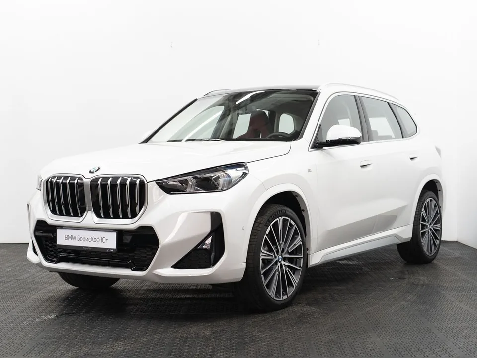 BMW X1 2025 — фото 1, купить с доставкой в Москву