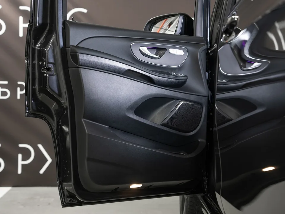 Mercedes-Benz V-Класс 2024 — миниатюра 4