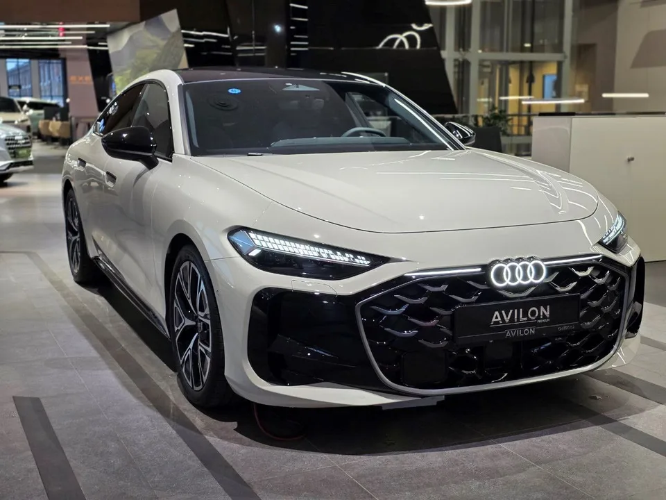 Audi A5 2025 — миниатюра 2