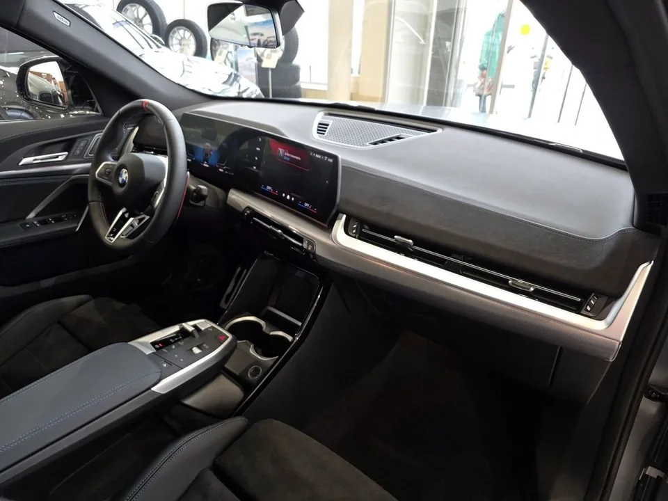 BMW X2 2025 — миниатюра 5