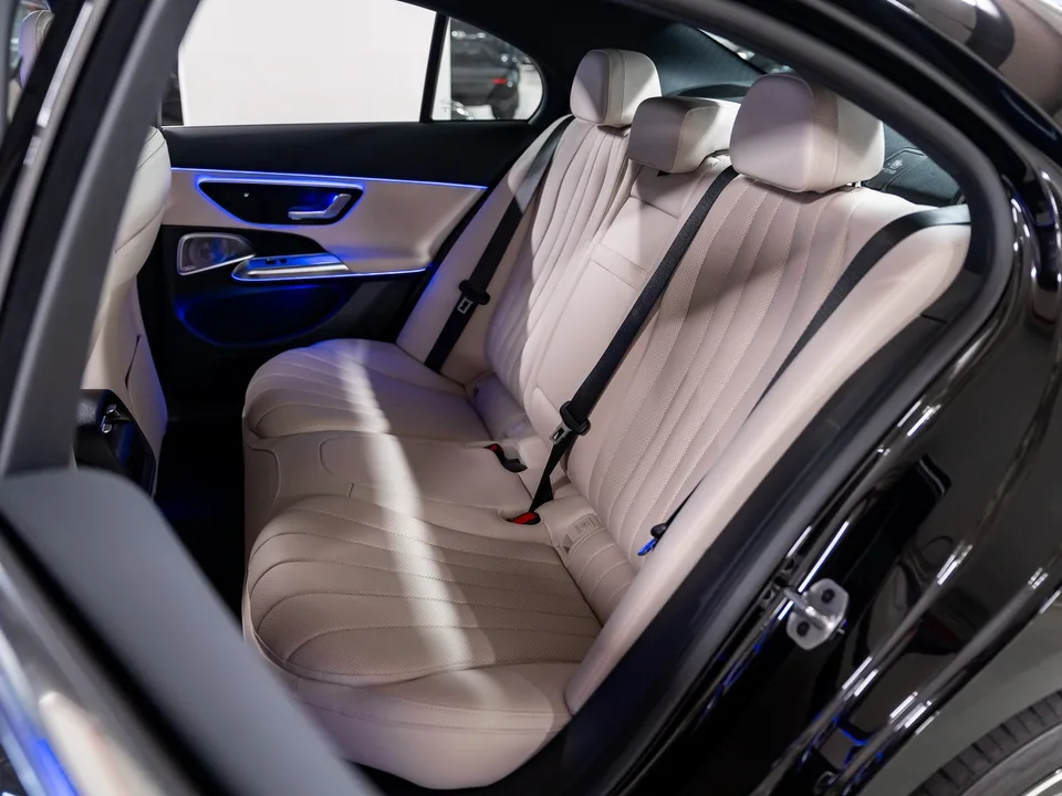 Mercedes-Benz E-Класс 2025 — миниатюра 4