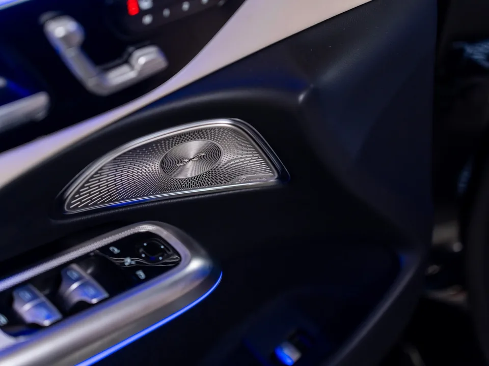 Mercedes-Benz E-Класс 2025 — миниатюра 5