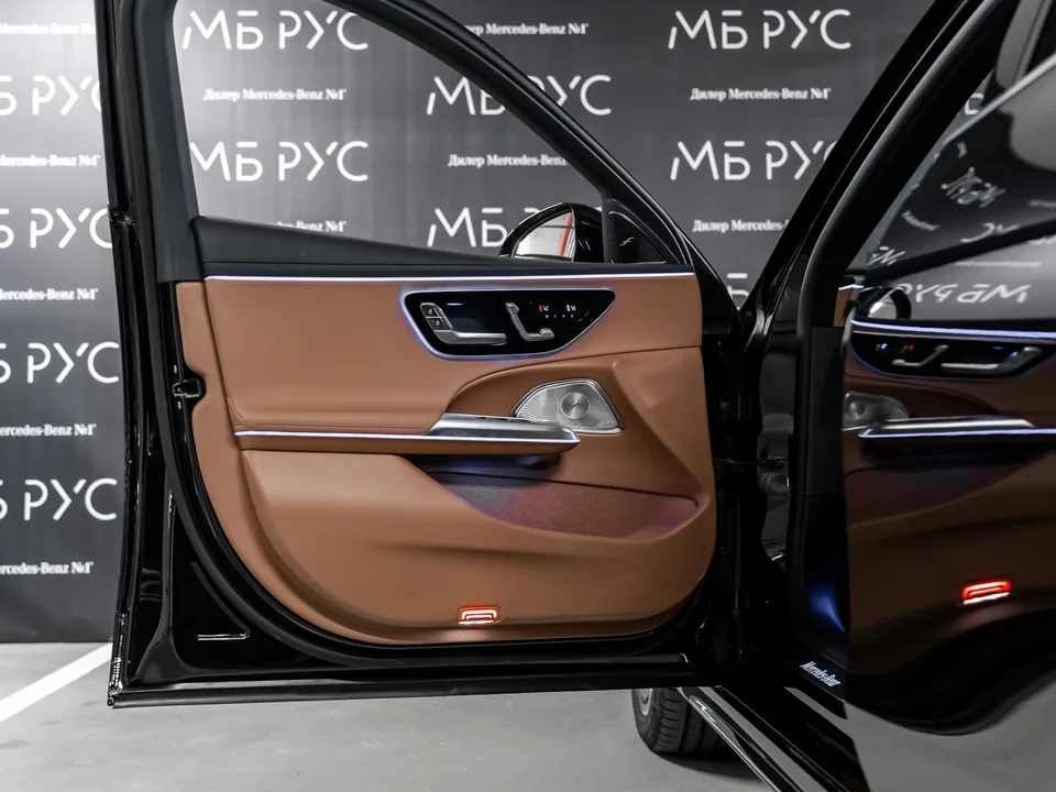 Mercedes-Benz E-Class 2025 — миниатюра 4