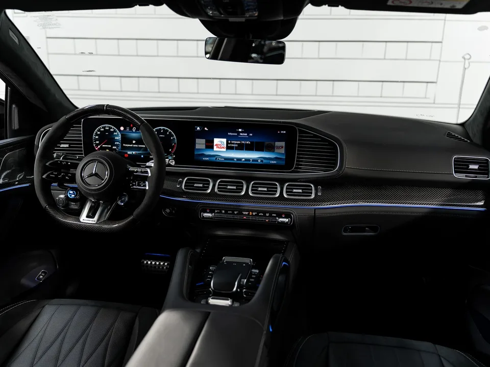 Mercedes-Benz GLE Coupe AMG 2025 — миниатюра 3