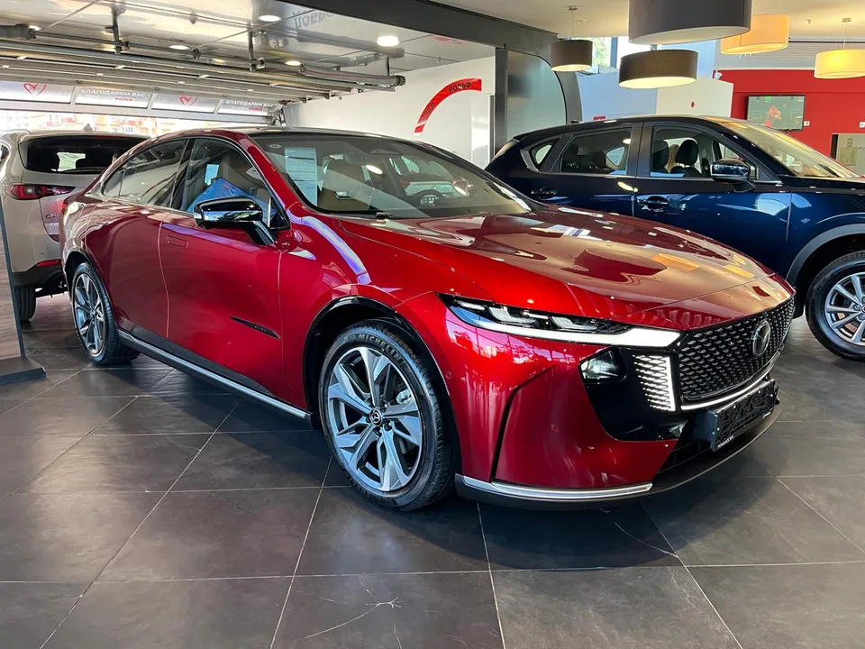 Mazda EZ-6 2025 — фото 1, купить с доставкой в Москву