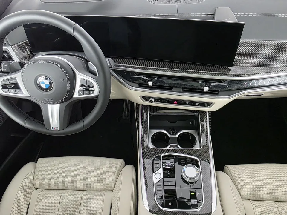 BMW X7 2025 — миниатюра 5
