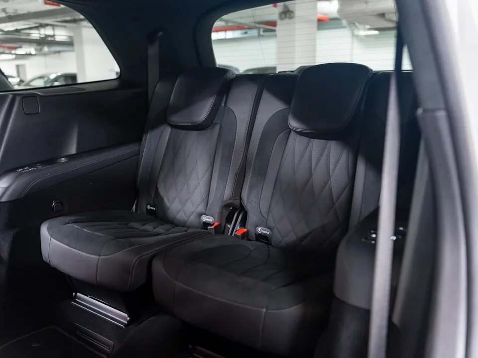 Mercedes-Benz GLS AMG 2025 — миниатюра 4