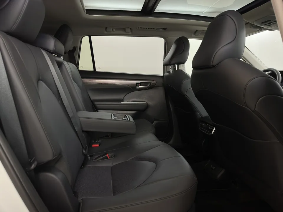 Toyota Highlander 2025 — миниатюра 5