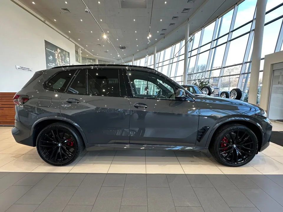BMW X5 2025 — миниатюра 4
