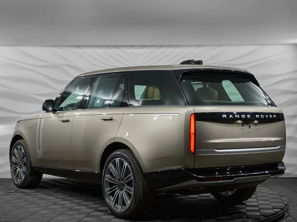 Land Rover Range Rover 2024 — миниатюра 3