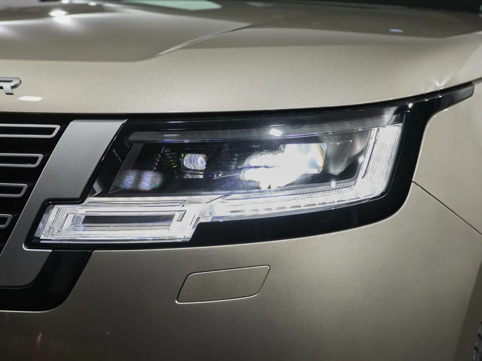 Land Rover Range Rover 2024 — миниатюра 4