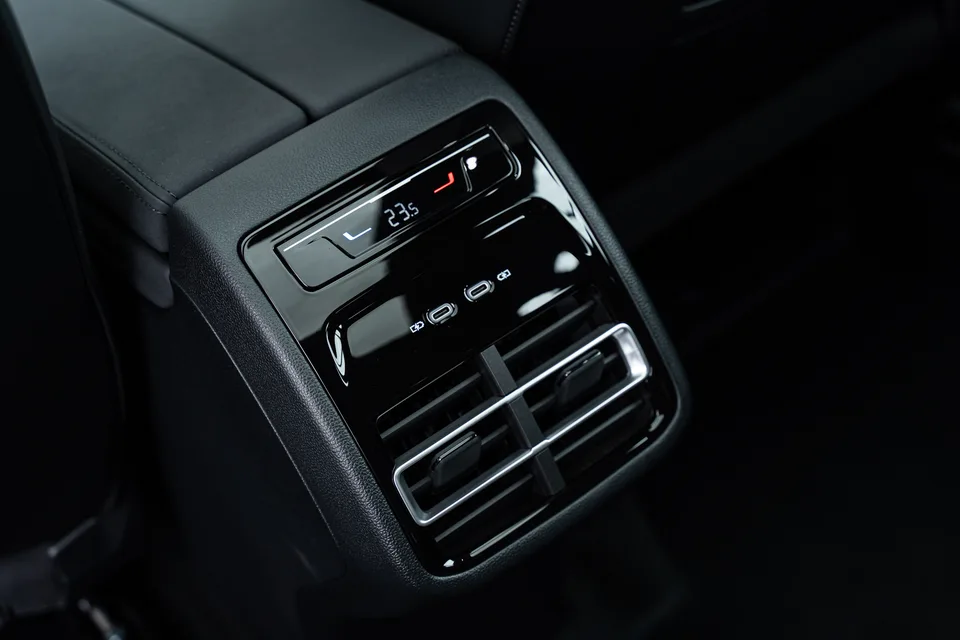 Volkswagen Tiguan 2025 — миниатюра 3