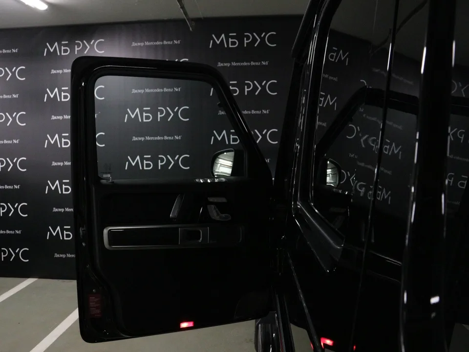 Mercedes-Benz G-Класс AMG 2025 — миниатюра 4