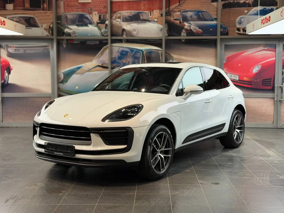Porsche Macan 2025 — фото 1, купить с доставкой в Москву