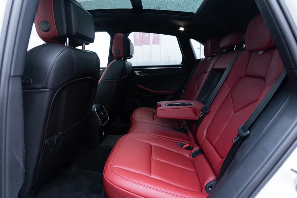 Porsche Macan 2025 — миниатюра 4