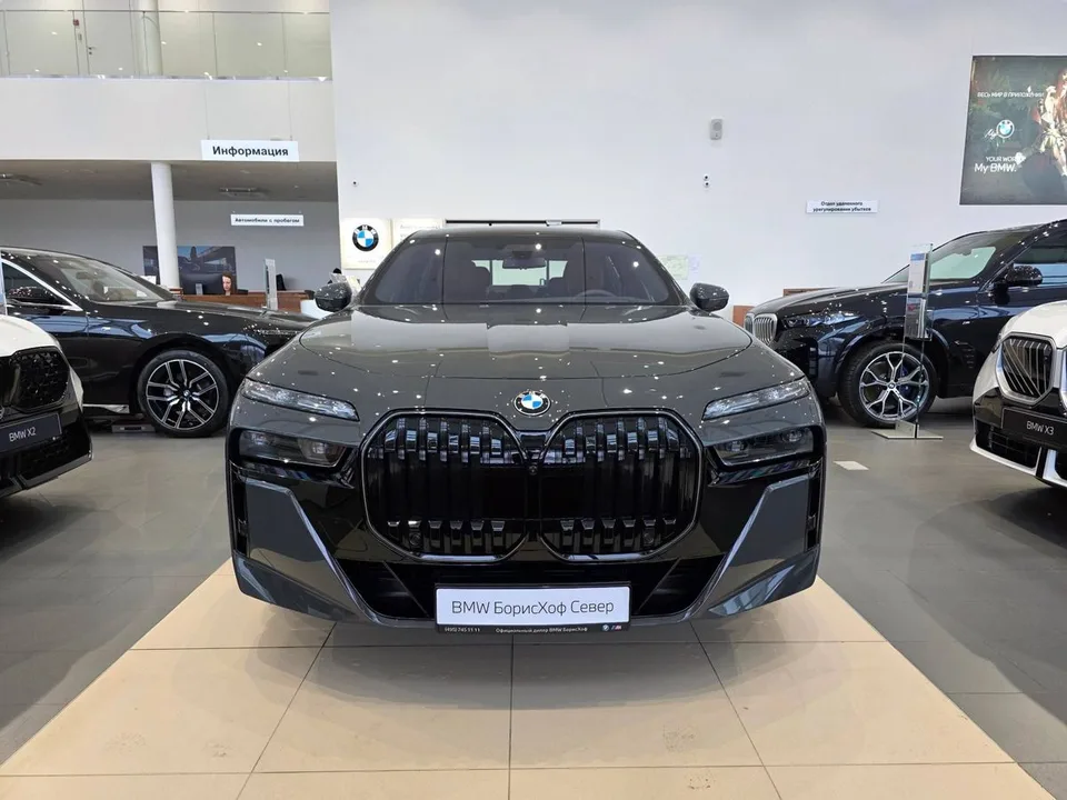 BMW 7 серия 2025 — миниатюра 2