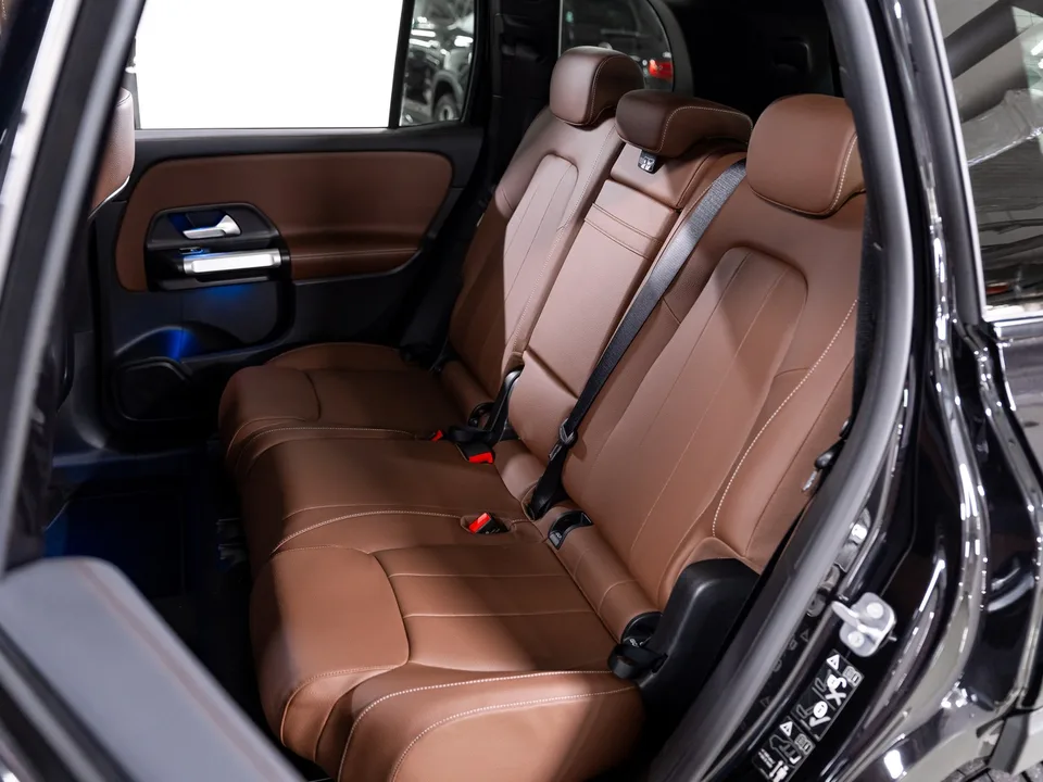 Mercedes-Benz GLB 2025 — миниатюра 4