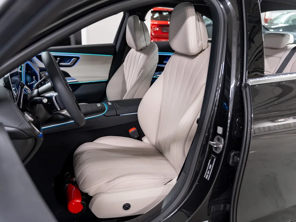 Mercedes-Benz E-Class 2025 — миниатюра 5