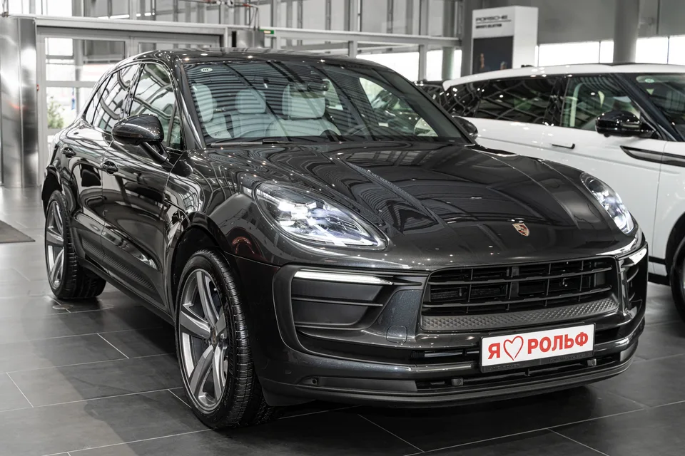 Porsche Macan 2025 — миниатюра 2