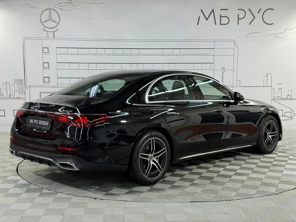 Mercedes-Benz E-Класс 2025 — миниатюра 3