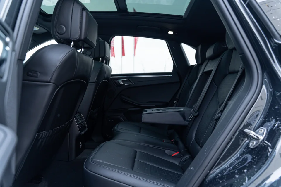 Porsche Macan 2025 — миниатюра 4