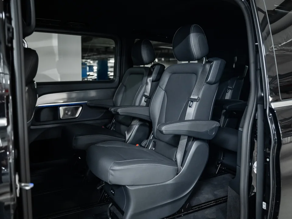 Mercedes-Benz V-Класс 2025 — миниатюра 4