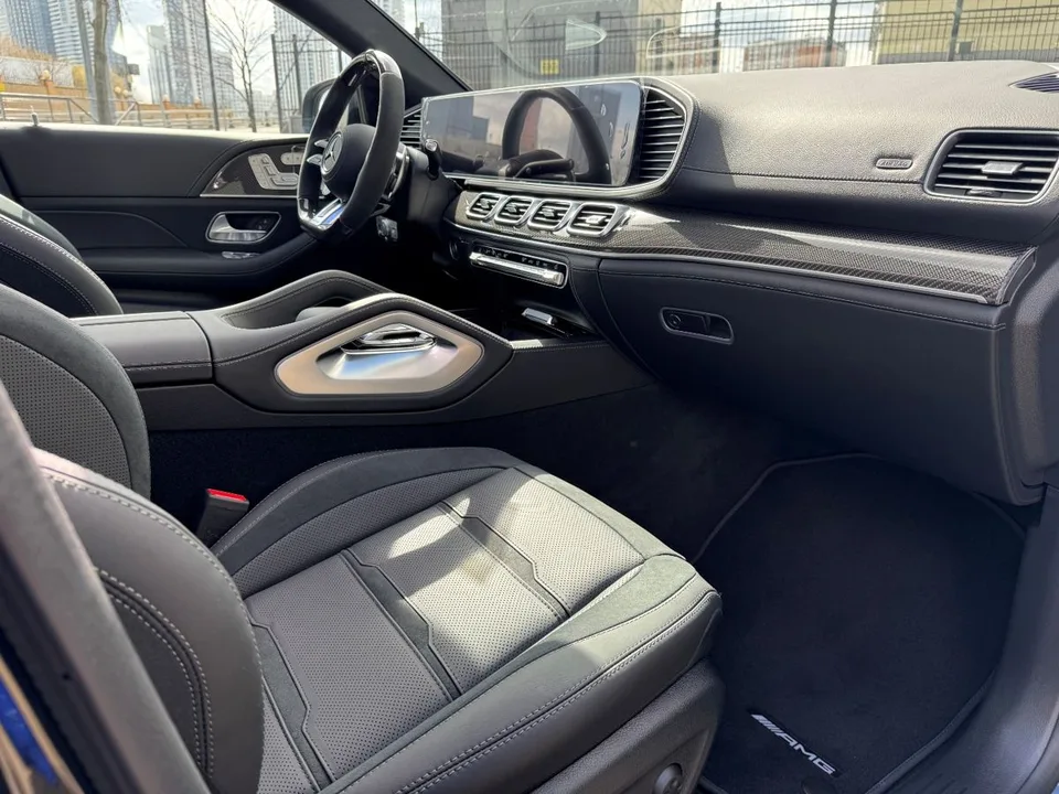 Mercedes-Benz GLE Coupe AMG 2025 — миниатюра 5