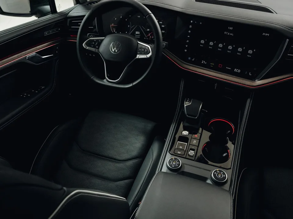 Volkswagen Touareg 2025 — миниатюра 5
