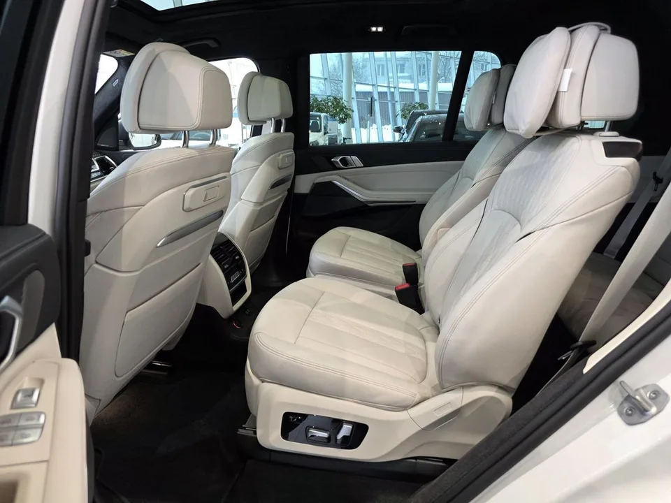 BMW X7 2025 — миниатюра 4