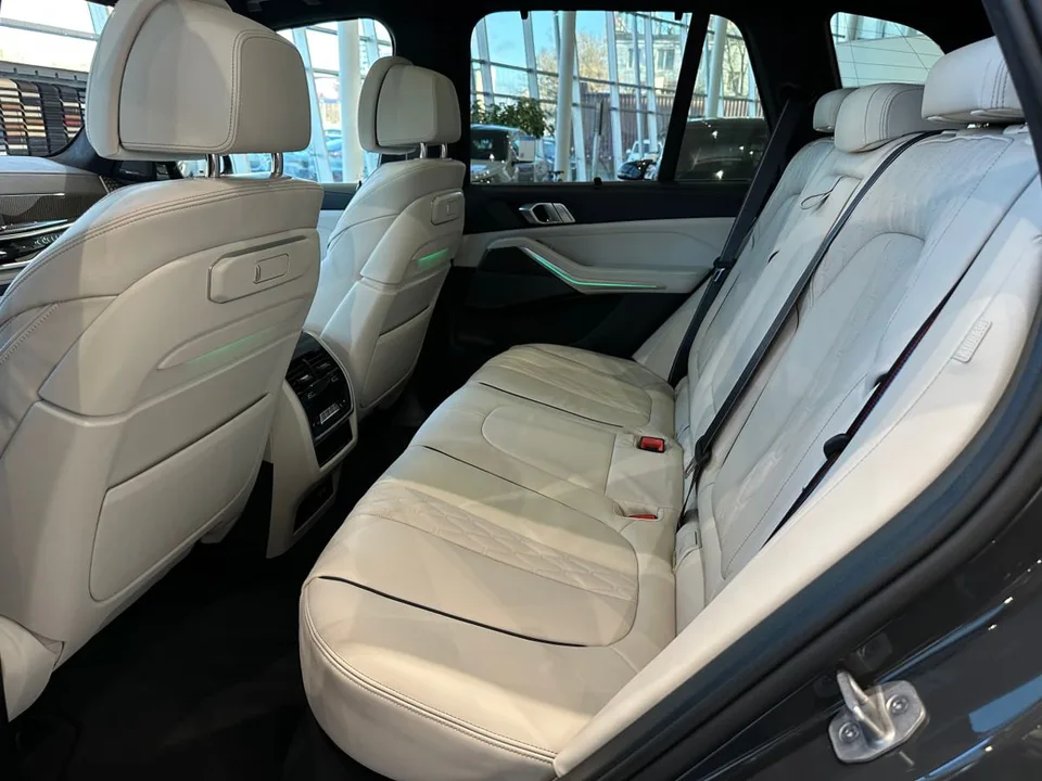 BMW X5 2025 — миниатюра 4
