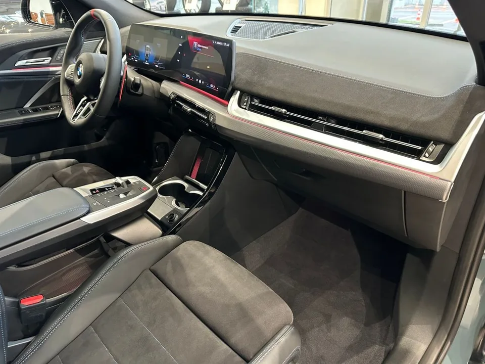 BMW X2 2025 — миниатюра 5