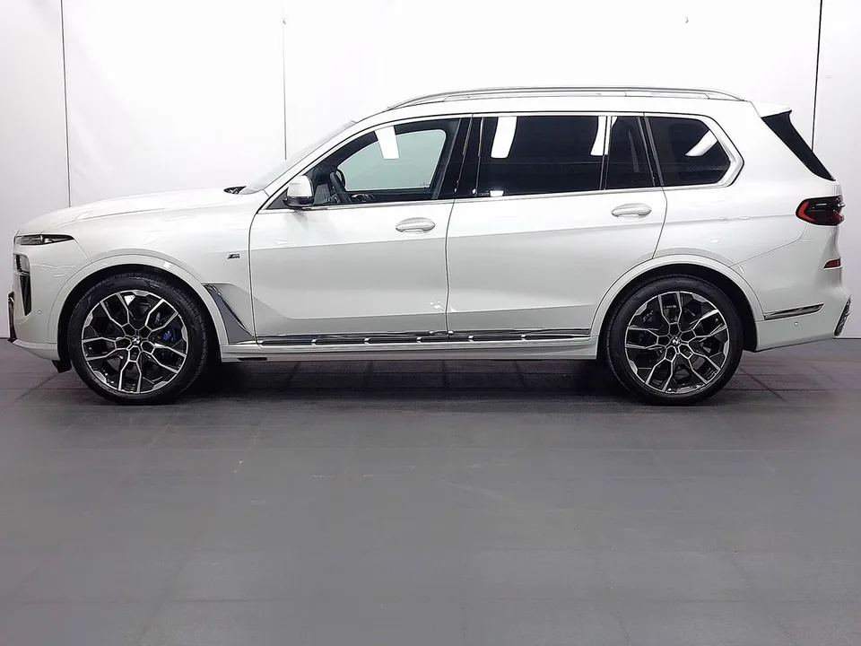 BMW X7 2025 — миниатюра 3