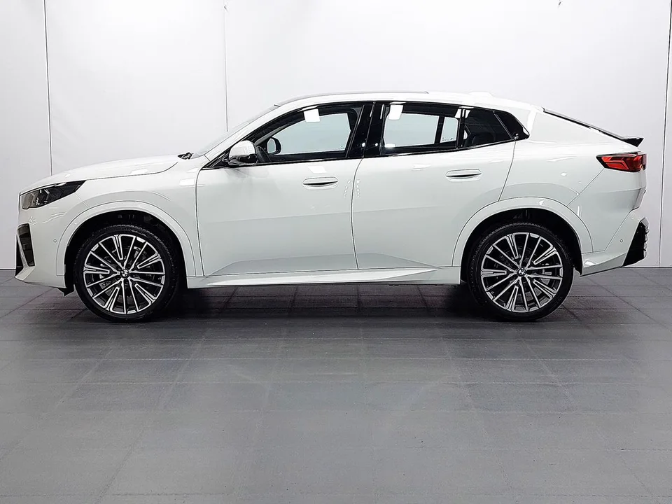 BMW X2 2025 — миниатюра 3