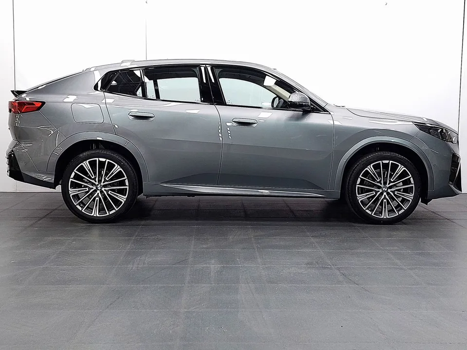 BMW X2 2025 — миниатюра 3