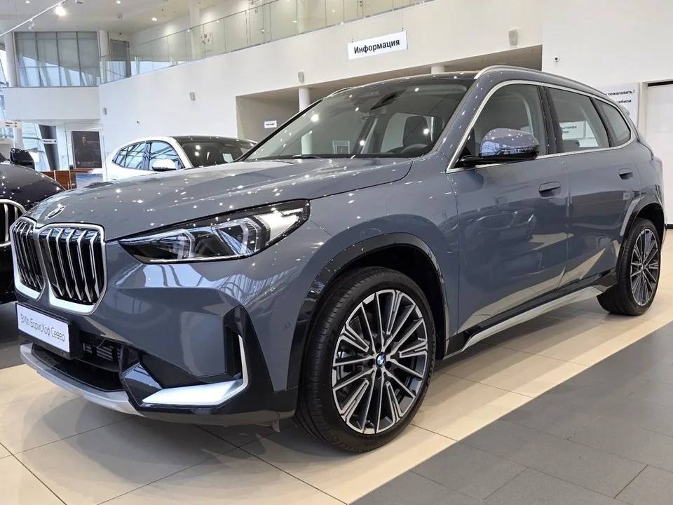 BMW X1 2025 — фото 1, купить с доставкой в Москву