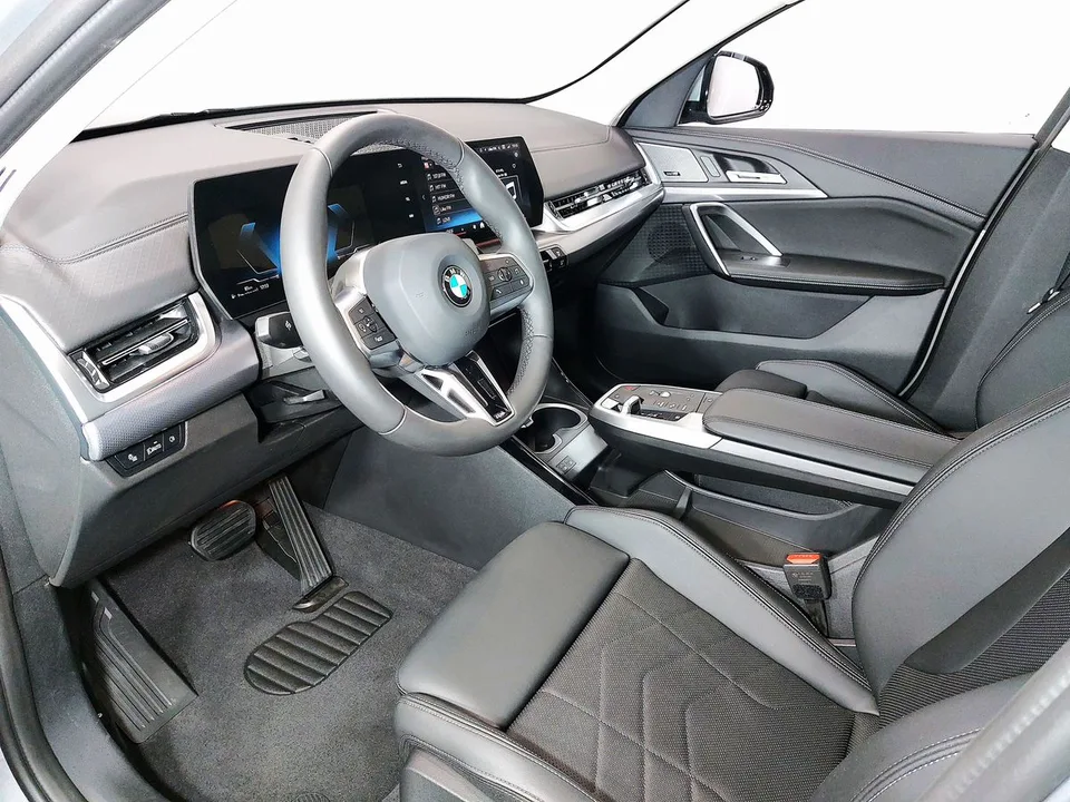 BMW X2 2025 — миниатюра 4