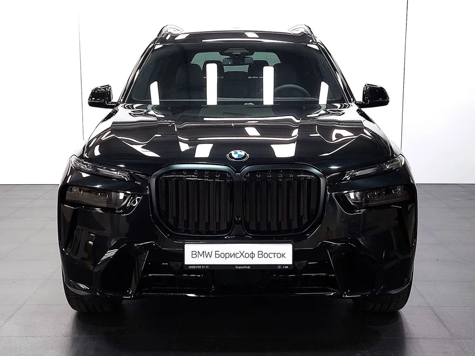BMW X7 2025 — миниатюра 2