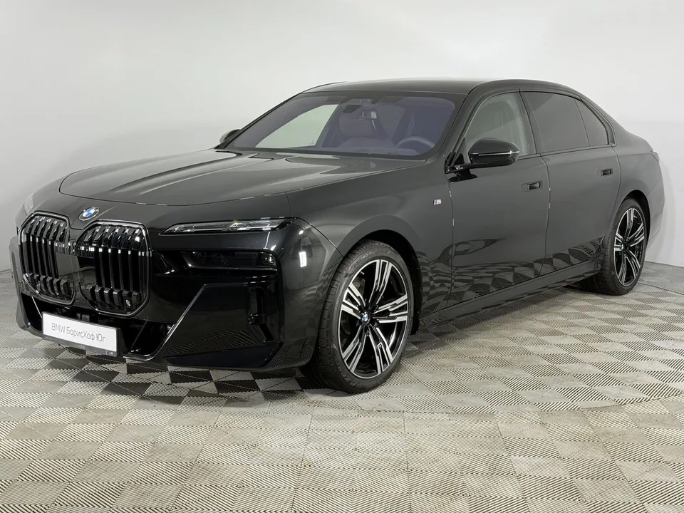 BMW 7 серия 2025 — фото 1, купить с доставкой в Москву