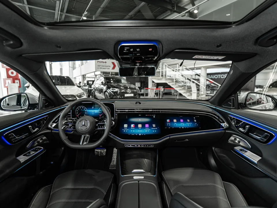 Mercedes-Benz E-Class 2025 — миниатюра 4