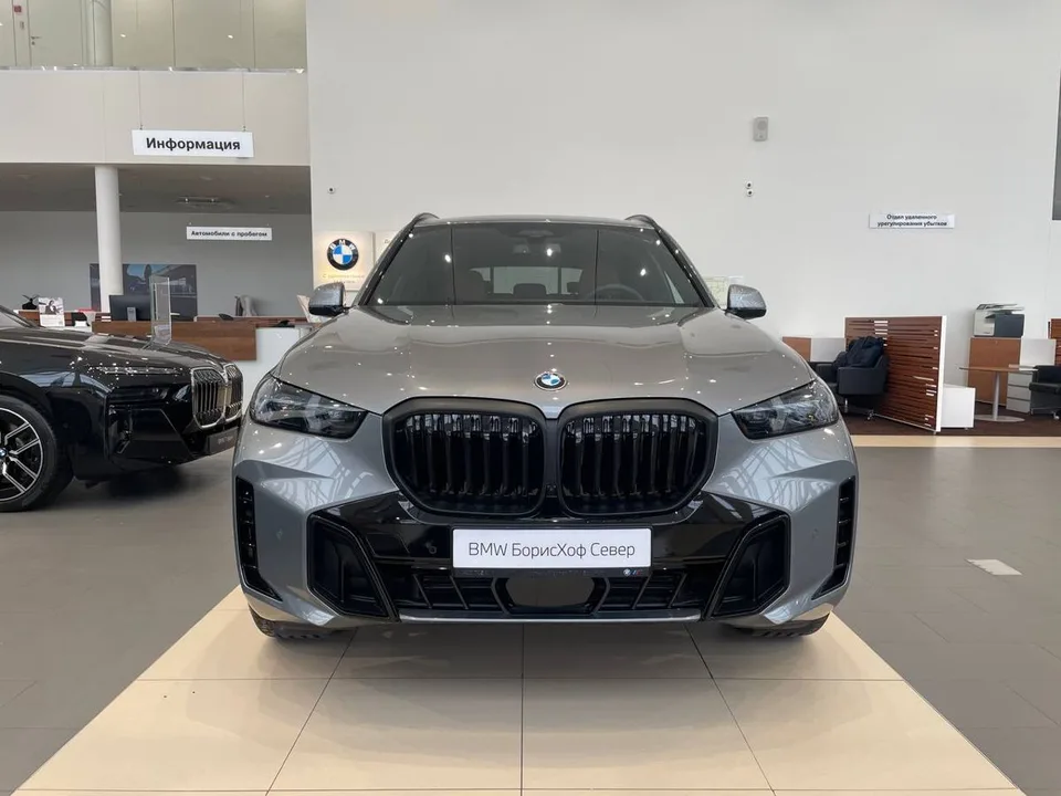 BMW X5 2025 — миниатюра 2