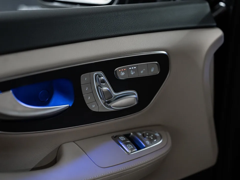 Mercedes-Benz V-Класс 2025 — миниатюра 5