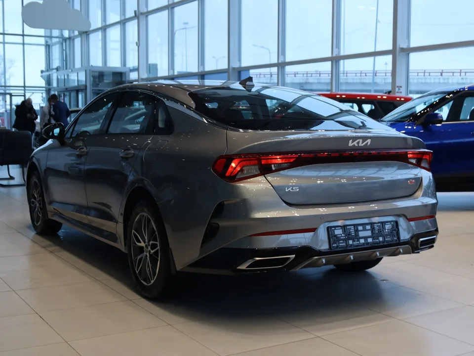 Kia K5 2025 — миниатюра 4