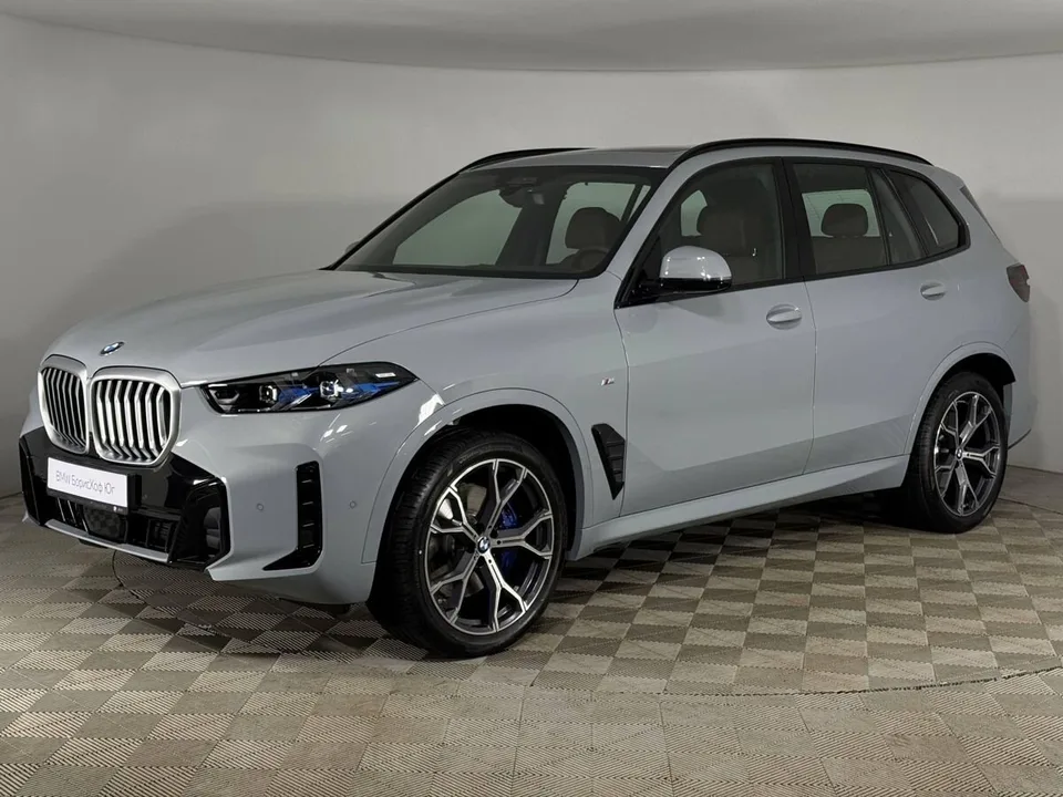 BMW X5 2025 — фото 1, купить с доставкой в Москву