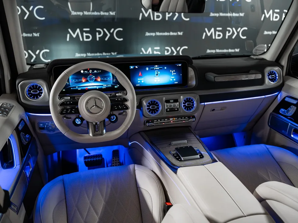 Mercedes-Benz G-Класс AMG 2025 — миниатюра 4